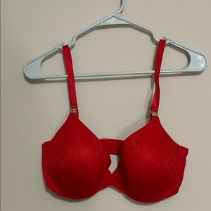 Super cute Victoria’s Secret bra